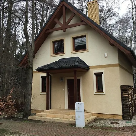 Holiday home Wakacyjny Na Zlotych Wydmach